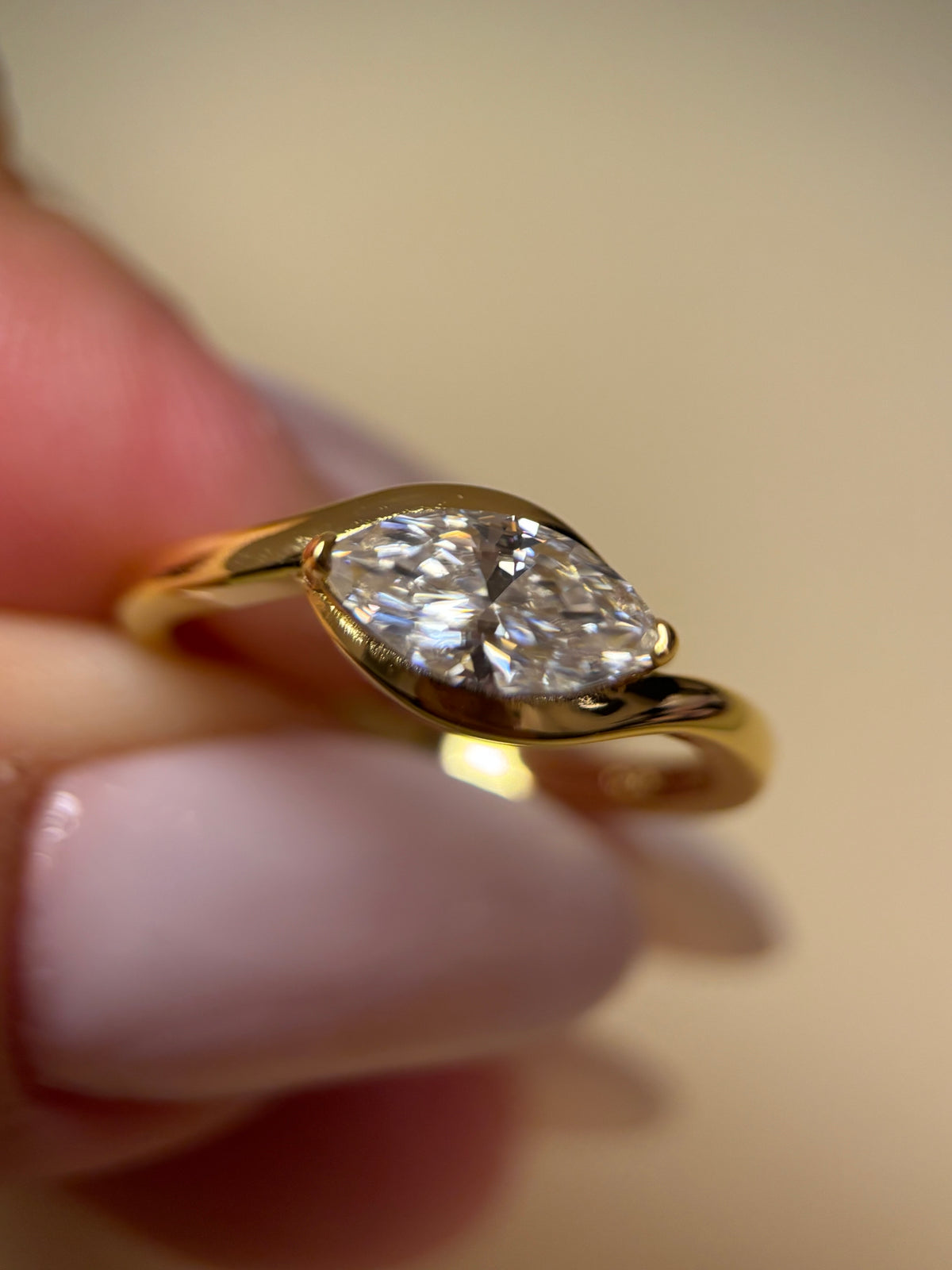 Daphne 1ct Marquise Moissanite Ring